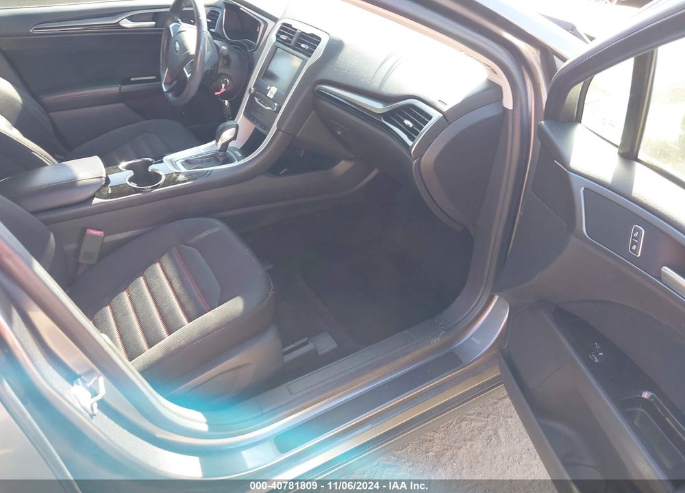 2014 FORD FUSION SE VIN: 3FA6P0H98ER304179