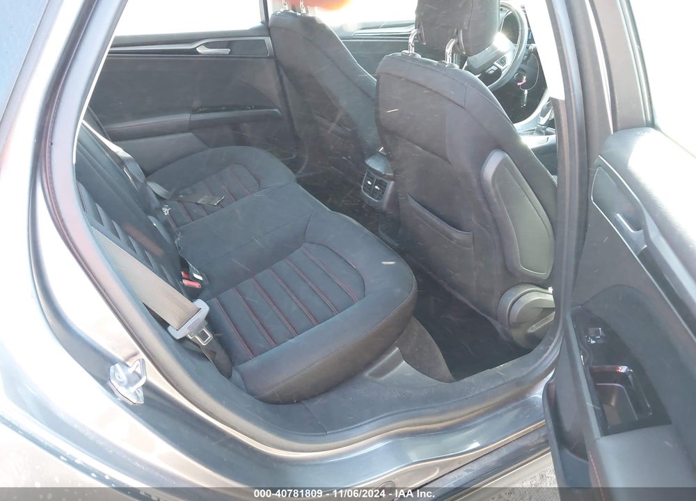 2014 FORD FUSION SE VIN: 3FA6P0H98ER304179