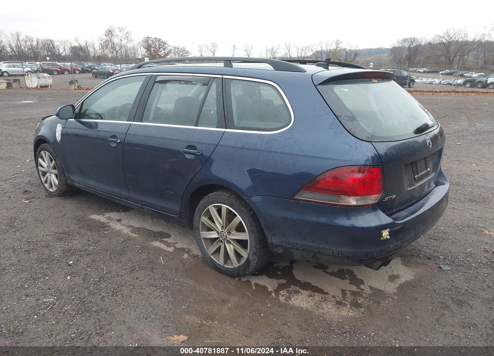 2013 VOLKSWAGEN JETTA SPORTWAGEN 2.0L TDI VIN: 3VWML7AJXDM648907