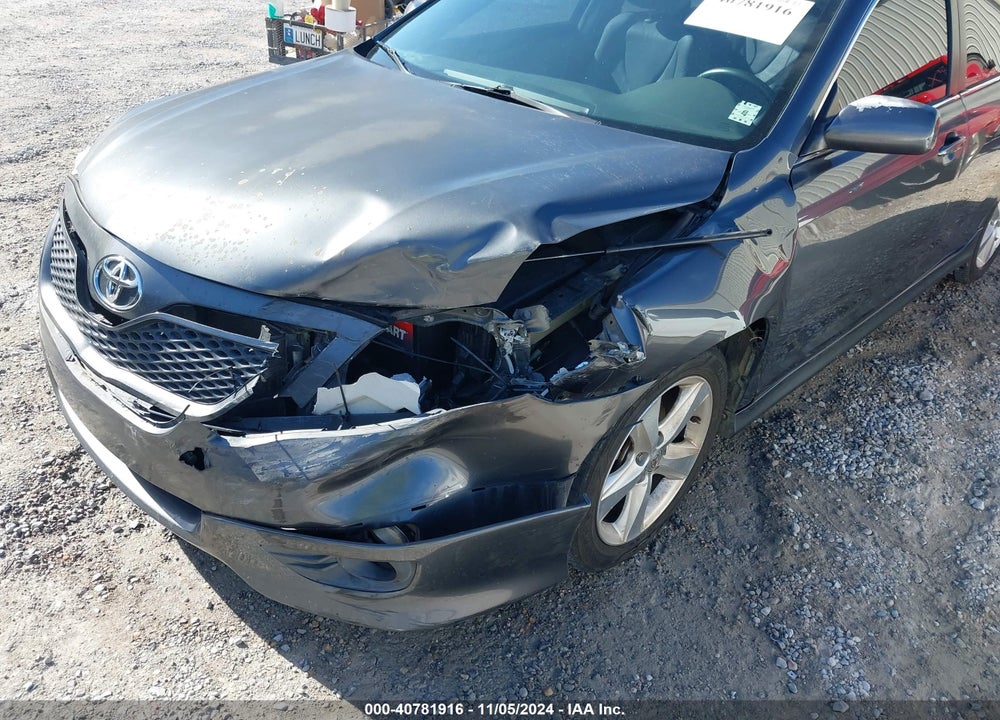 2011 TOYOTA CAMRY SE VIN: 4T1BF3EK1BU661577