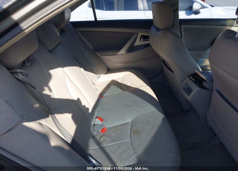 2011 TOYOTA CAMRY SE VIN: 4T1BF3EK1BU661577
