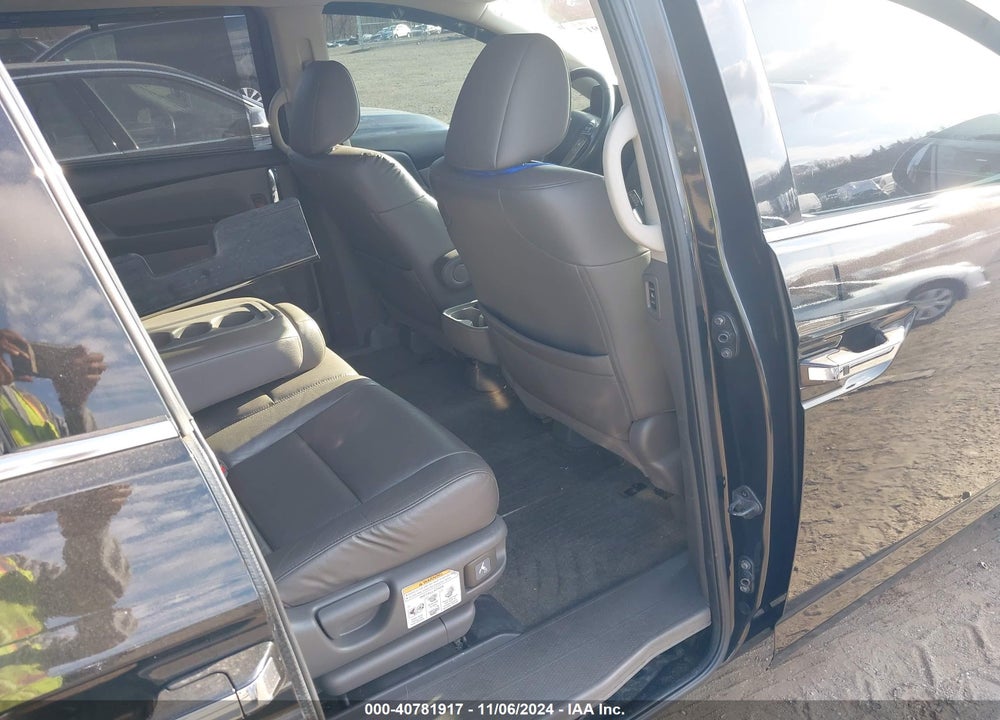 2014 HONDA ODYSSEY TOURING/TOURING ELITE VIN: 5FNRL5H96EB131389