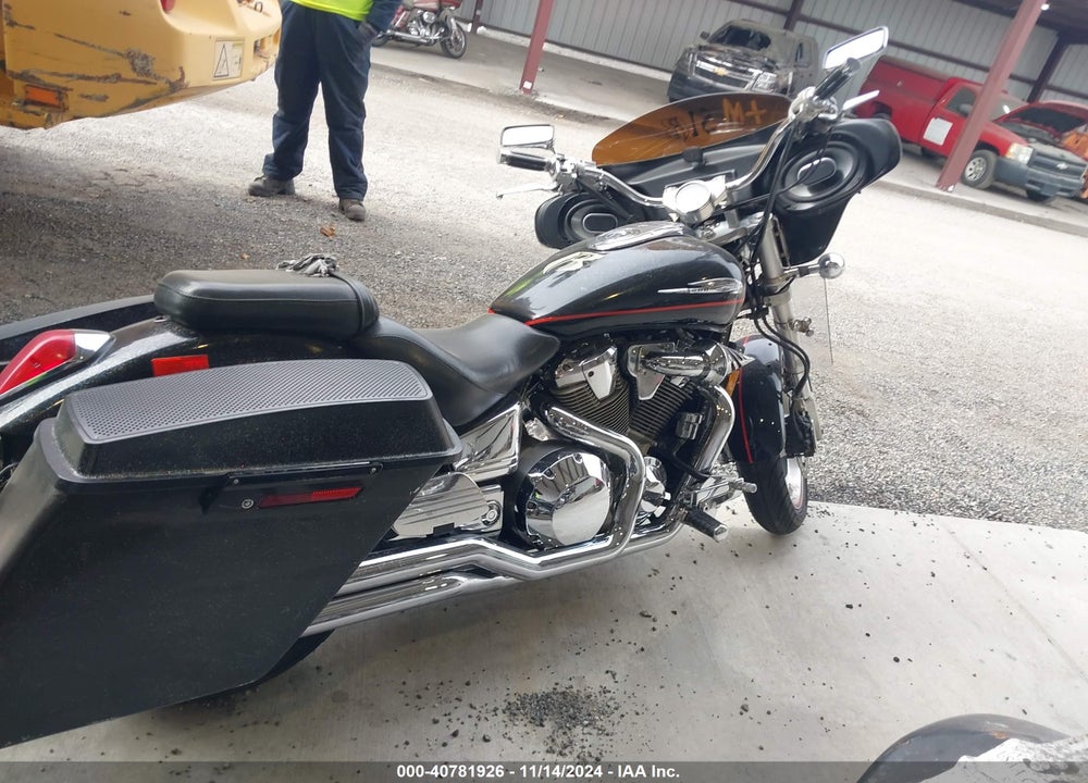 2002 HONDA VTX1800 C VIN: 1HFSC46072A007044