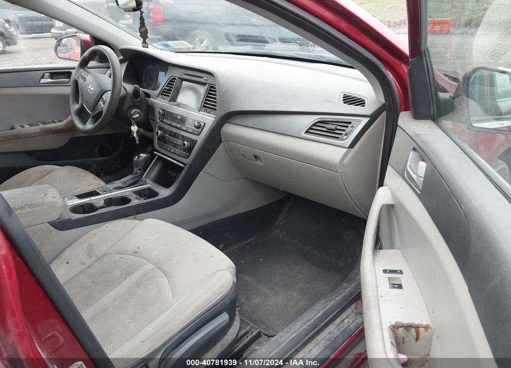 2016 HYUNDAI SONATA SE VIN: 5NPE24AF9GH314849