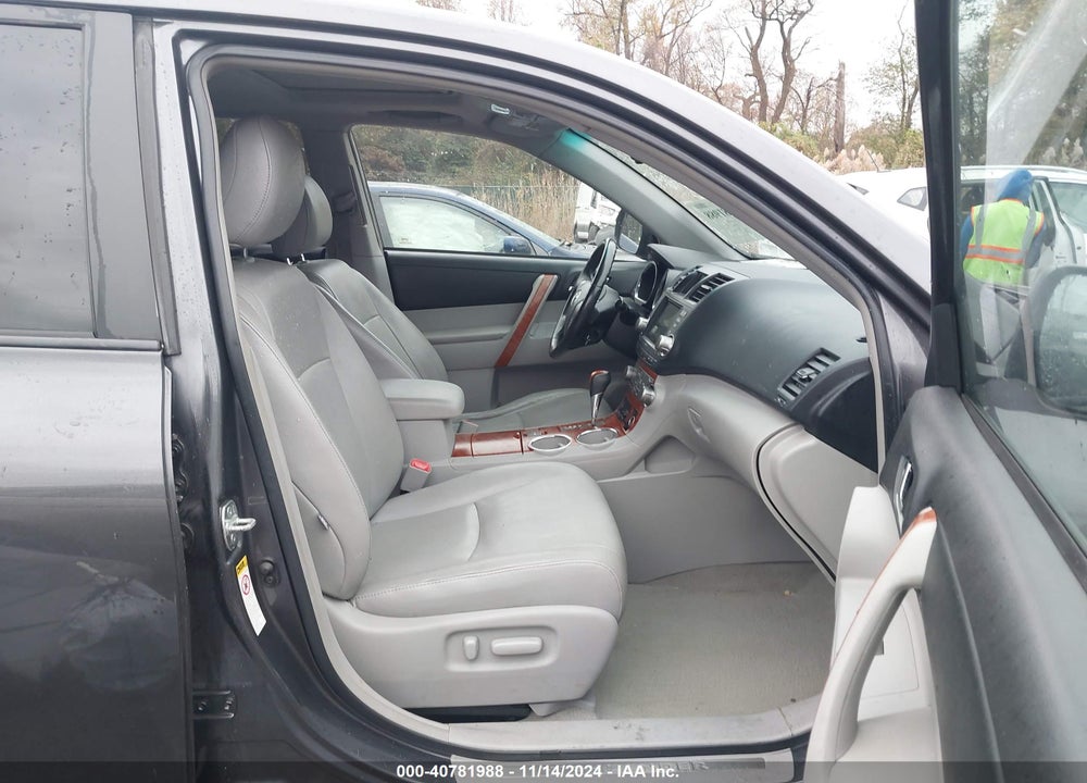 2010 TOYOTA HIGHLANDER LIMITED VIN: 5TDYK3EH5AS004959