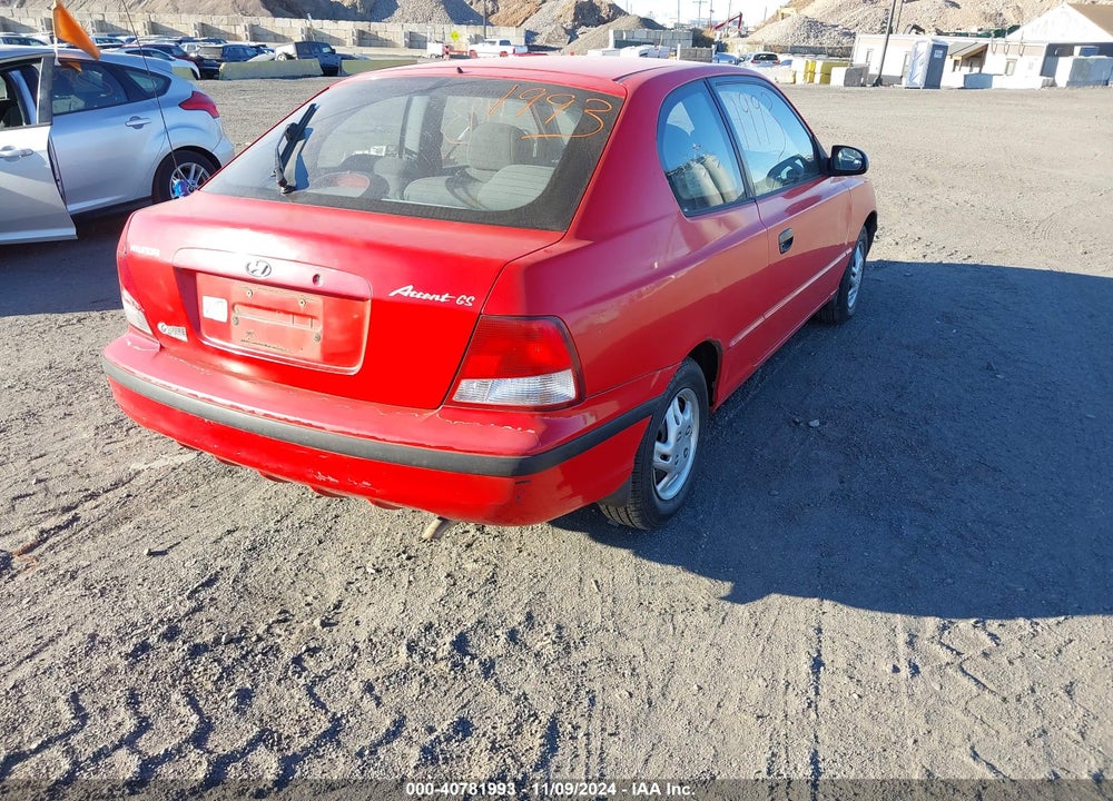 2000 HYUNDAI ACCENT GS VIN: KMHCG35G9YU044711