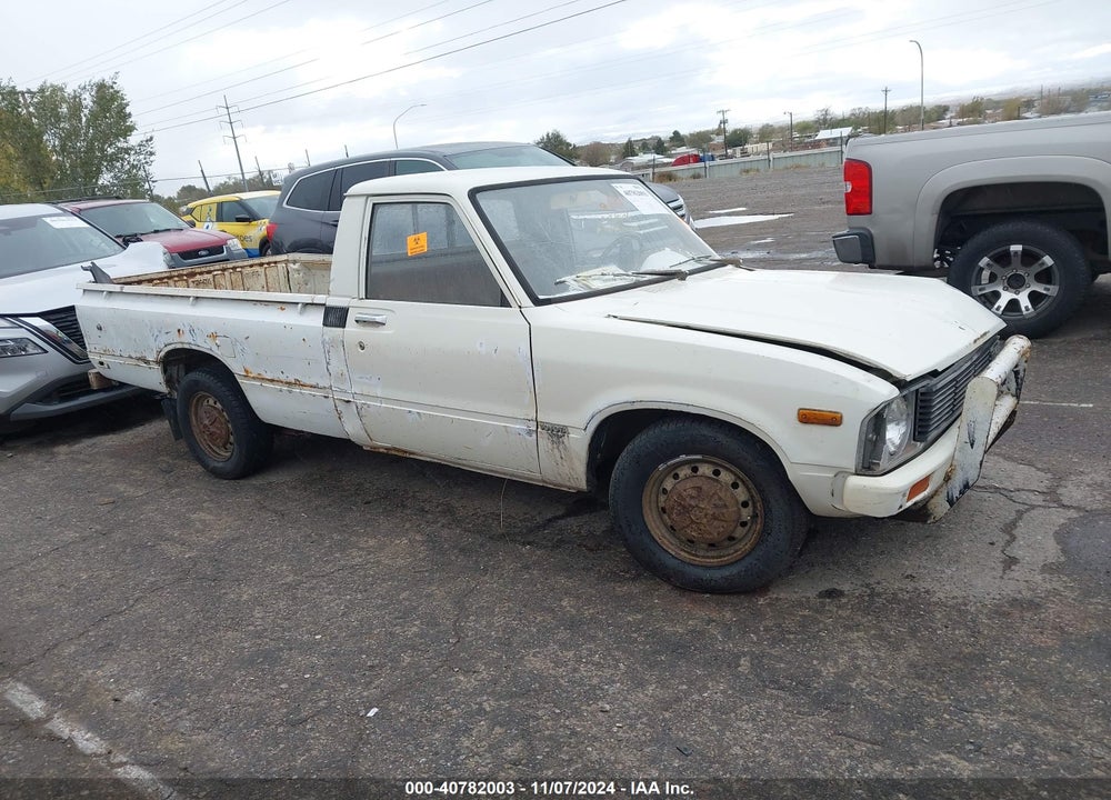 1981 TOYOTA PICKUP / CAB CHASSIS RN44 VIN: JT4RN44R6B0047898