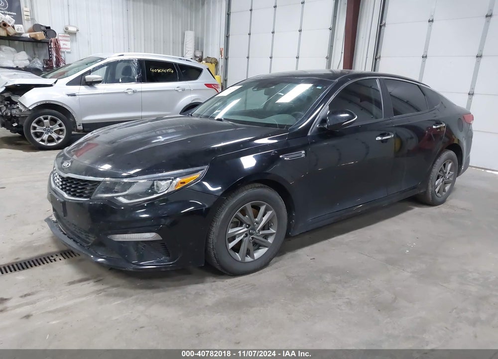 2019 KIA OPTIMA LX VIN: 5XXGT4L36KG323845