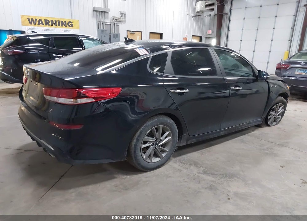 2019 KIA OPTIMA LX VIN: 5XXGT4L36KG323845