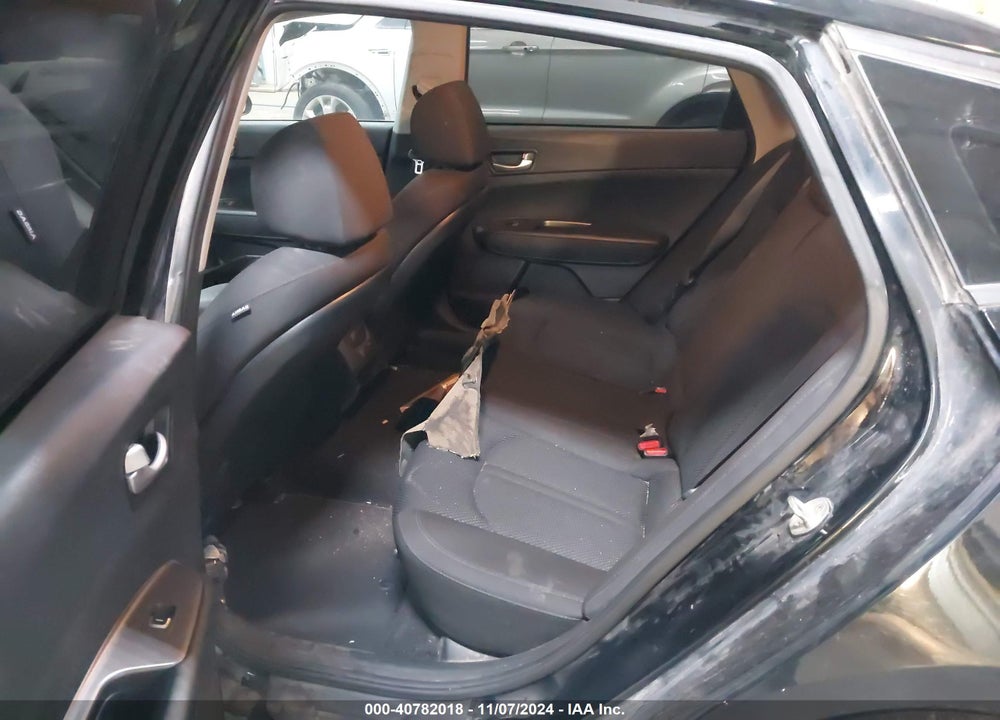 2019 KIA OPTIMA LX VIN: 5XXGT4L36KG323845