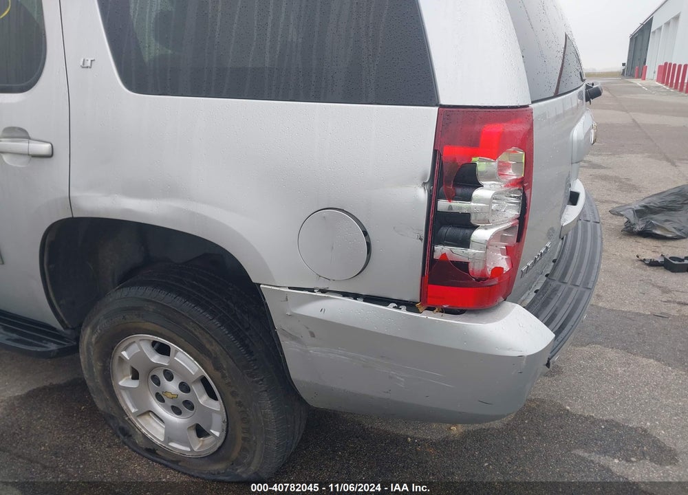 2011 CHEVROLET TAHOE LT VIN: 1GNSKBE03BR114958
