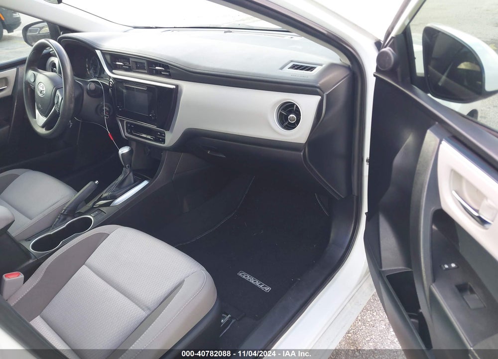 2019 TOYOTA COROLLA VIN: 2T1BURHEXKC185703