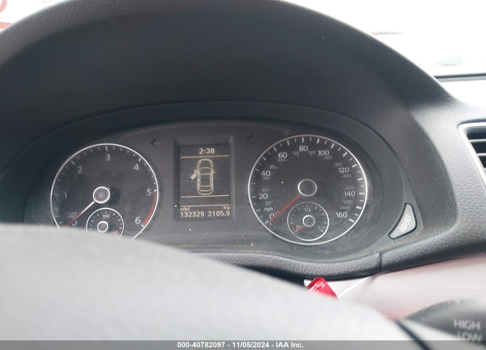 2012 VOLKSWAGEN PASSAT 2.0L TDI SE VIN: 1VWBN7A35CC108772