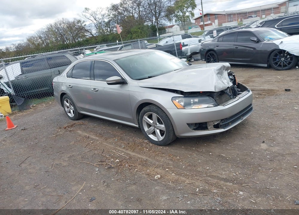 2012 VOLKSWAGEN PASSAT 2.0L TDI SE VIN: 1VWBN7A35CC108772