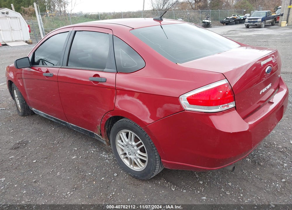 2010 FORD FOCUS SE VIN: 1FAHP3FN6AW229418
