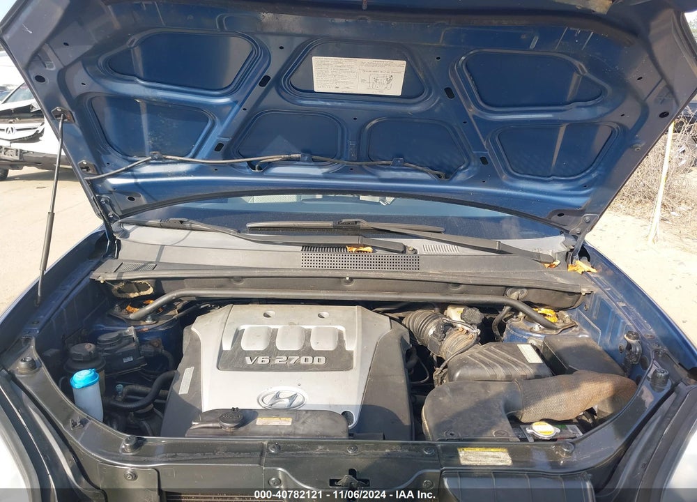 2005 HYUNDAI TUCSON GLS/LX VIN: KM8JN72D05U043540