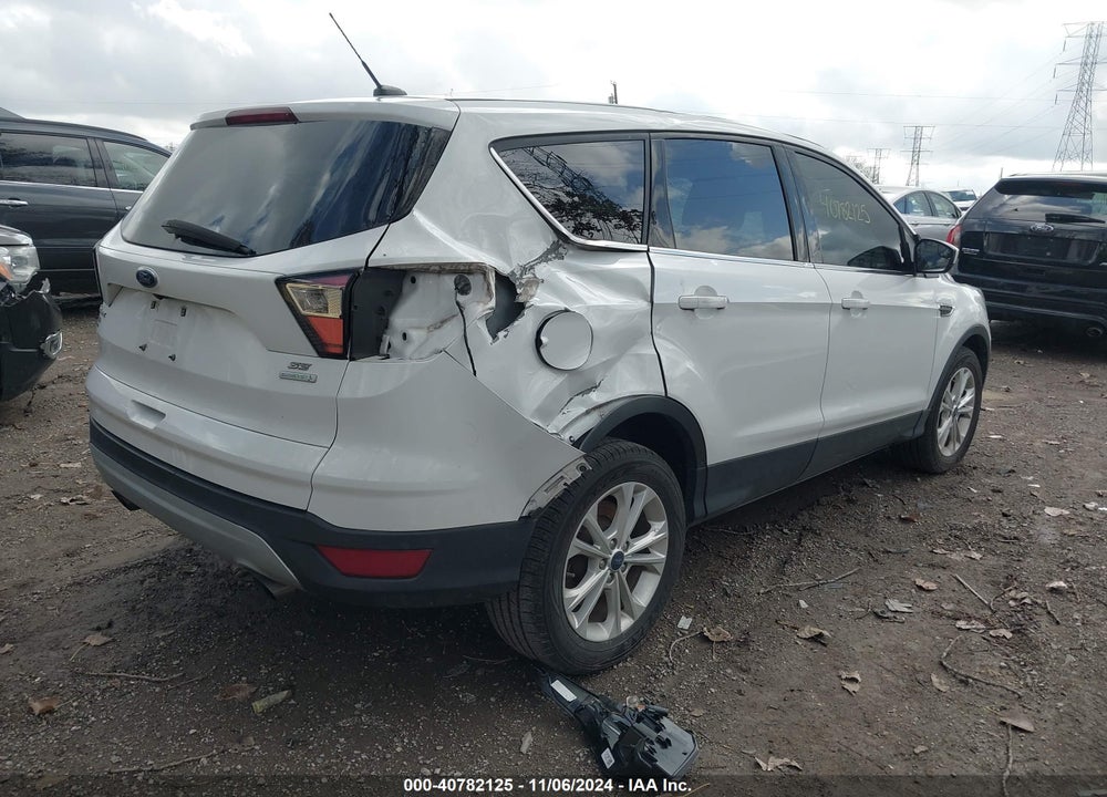 2017 FORD ESCAPE SE VIN: 1FMCU0GD3HUF04469