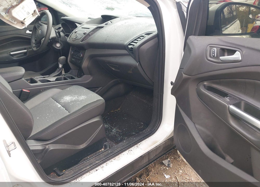 2017 FORD ESCAPE SE VIN: 1FMCU0GD3HUF04469
