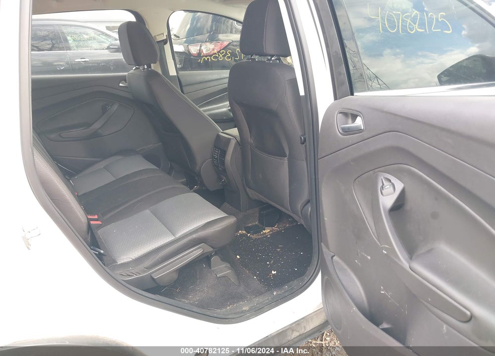 2017 FORD ESCAPE SE VIN: 1FMCU0GD3HUF04469