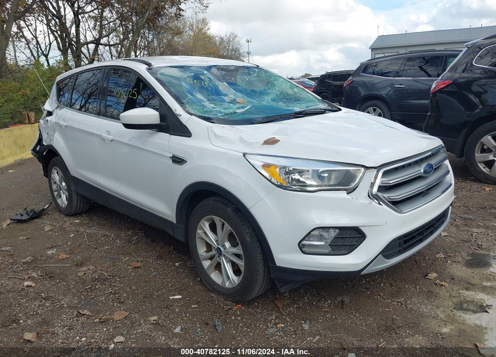 2017 FORD ESCAPE SE VIN: 1FMCU0GD3HUF04469