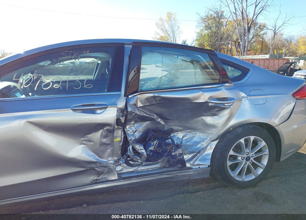 2020 FORD FUSION SE VIN: 3FA6P0HD2LR179410