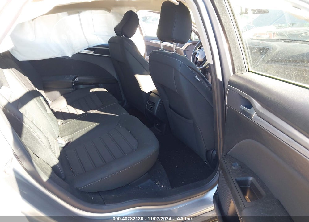 2020 FORD FUSION SE VIN: 3FA6P0HD2LR179410