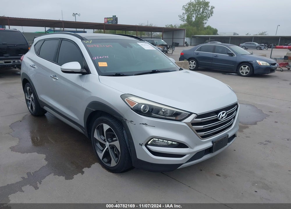 2017 HYUNDAI TUCSON LIMITED VIN: KM8J33A26HU362220