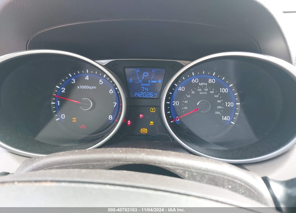2014 HYUNDAI TUCSON SE VIN: KM8JUCAG6EU815479