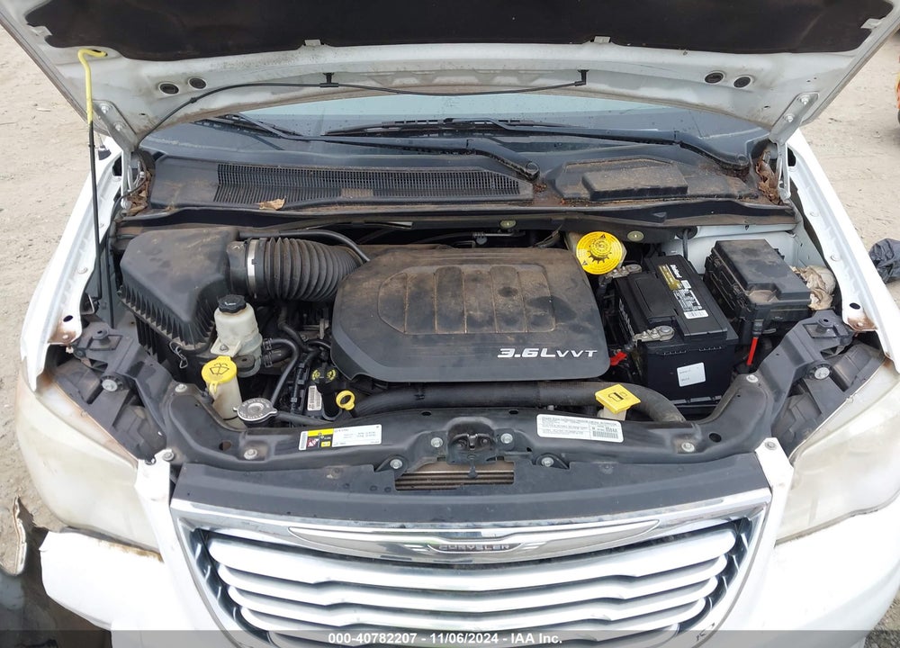 2014 CHRYSLER TOWN & COUNTRY TOURING VIN: 2C4RC1BG2ER372483