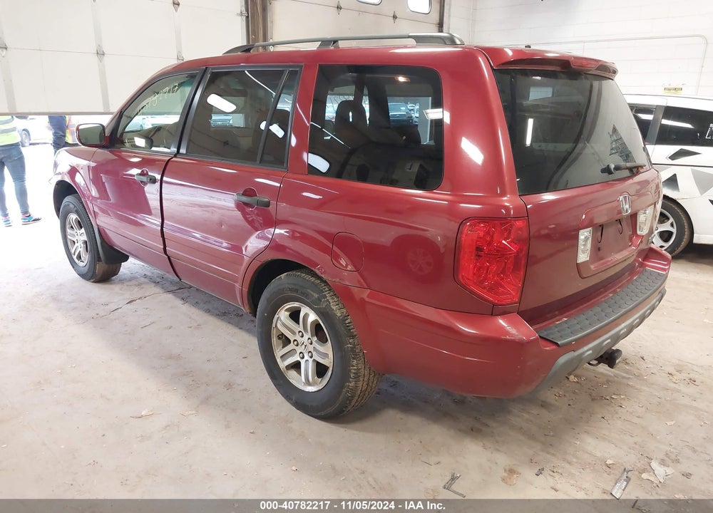 2005 HONDA PILOT EX-L VIN: 5FNYF18525B007550