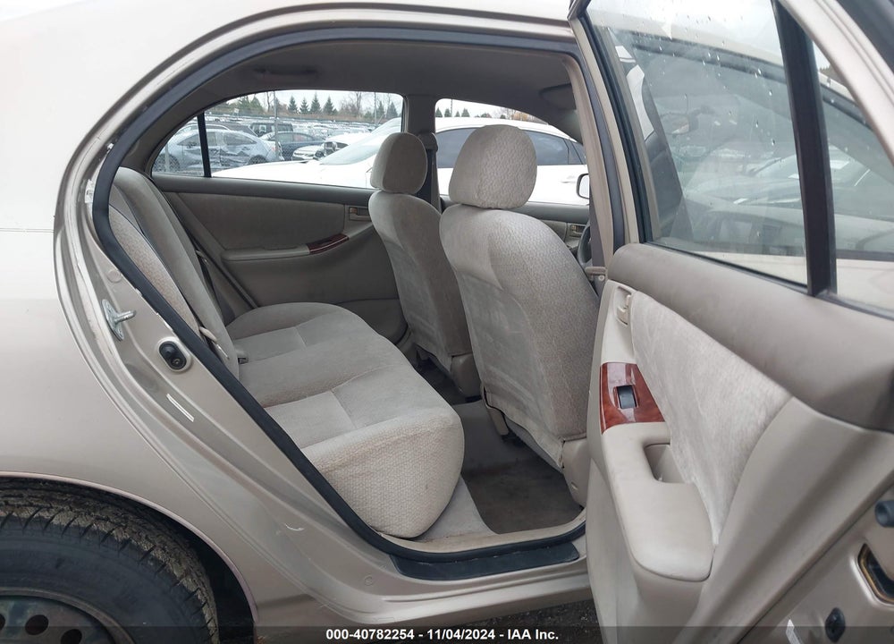 2004 TOYOTA COROLLA LE VIN: 2T1BR38E94C183555