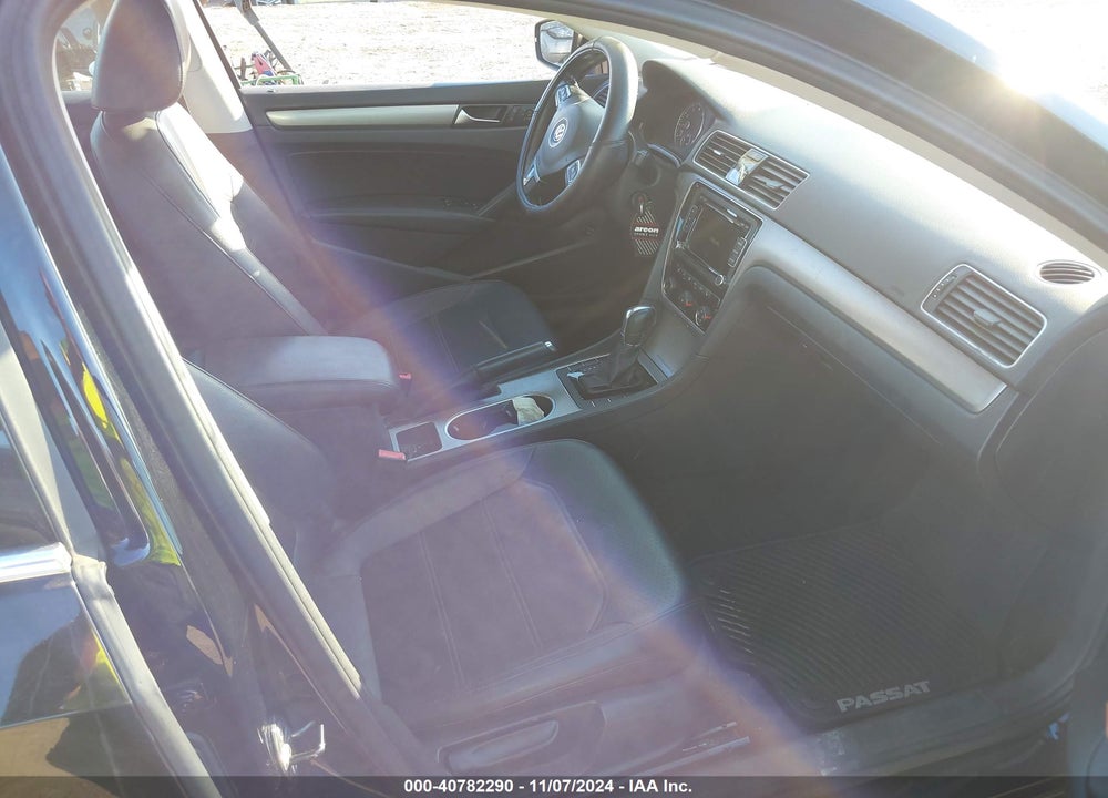 2014 VOLKSWAGEN PASSAT 1.8T SE VIN: 1VWBT7A34EC065552
