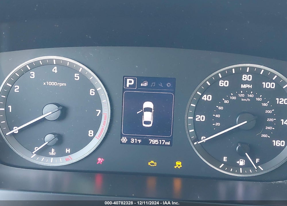 2016 HYUNDAI SONATA VIN: 5NPE24AF2GH271116