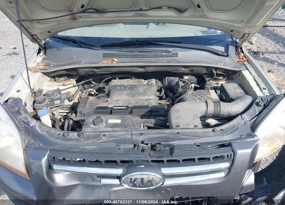 2008 KIA SPORTAGE LX VIN: KNDJE724087471289