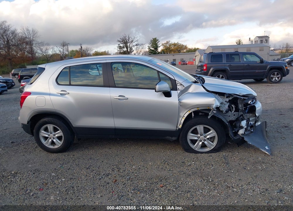 2017 CHEVROLET TRAX LS VIN: KL7CJNSB9HB114355