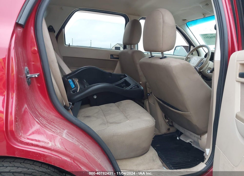 2010 FORD ESCAPE XLT VIN: 1FMCU0D77AKA78057