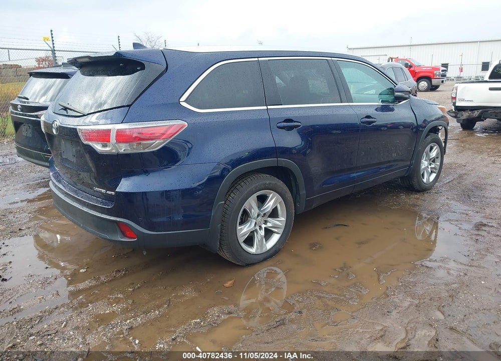 2014 TOYOTA HIGHLANDER LIMITED PLATINUM V6/LIMITED V6 VIN: 5TDDKRFH7ES028833