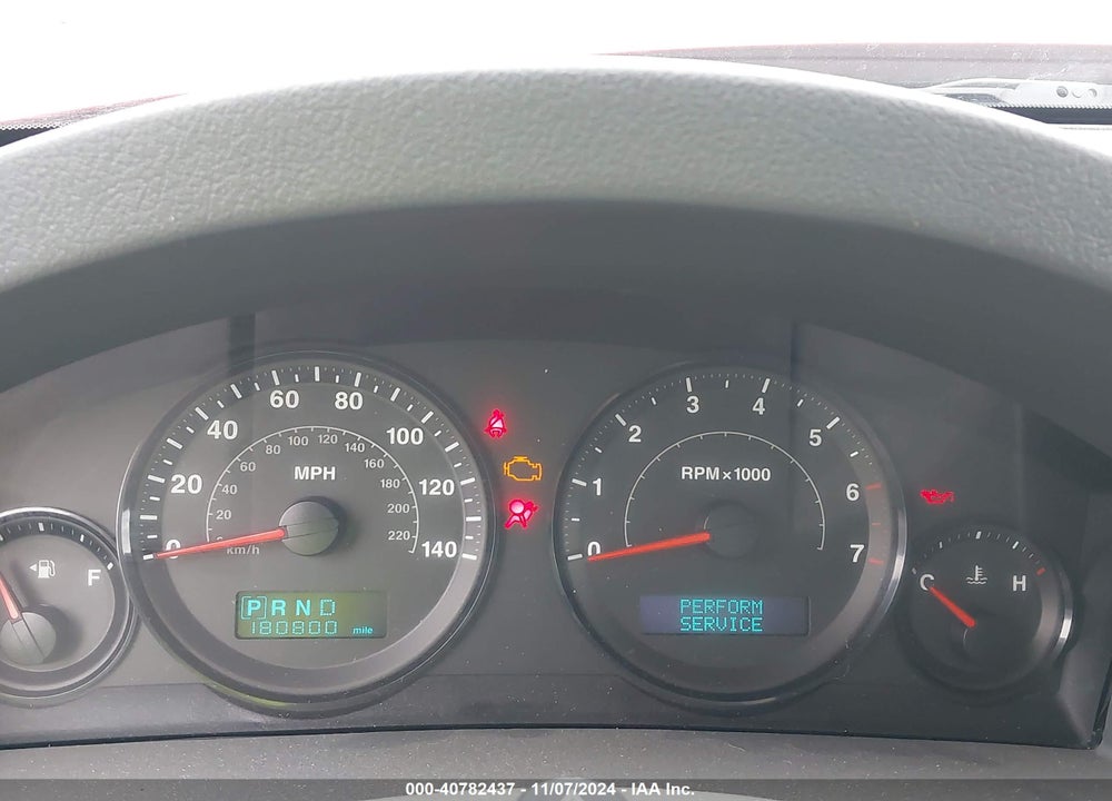 2005 JEEP GRAND CHEROKEE LAREDO VIN: 1J4GR48K05C698319