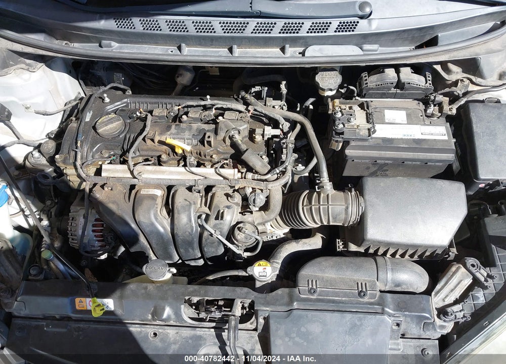 2013 HYUNDAI ELANTRA GLS VIN: 5NPDH4AE6DH236818