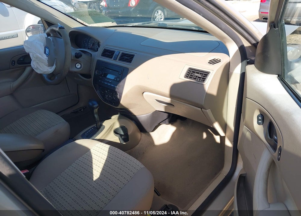 2006 FORD FOCUS VIN: 1FAHP36N46W112766