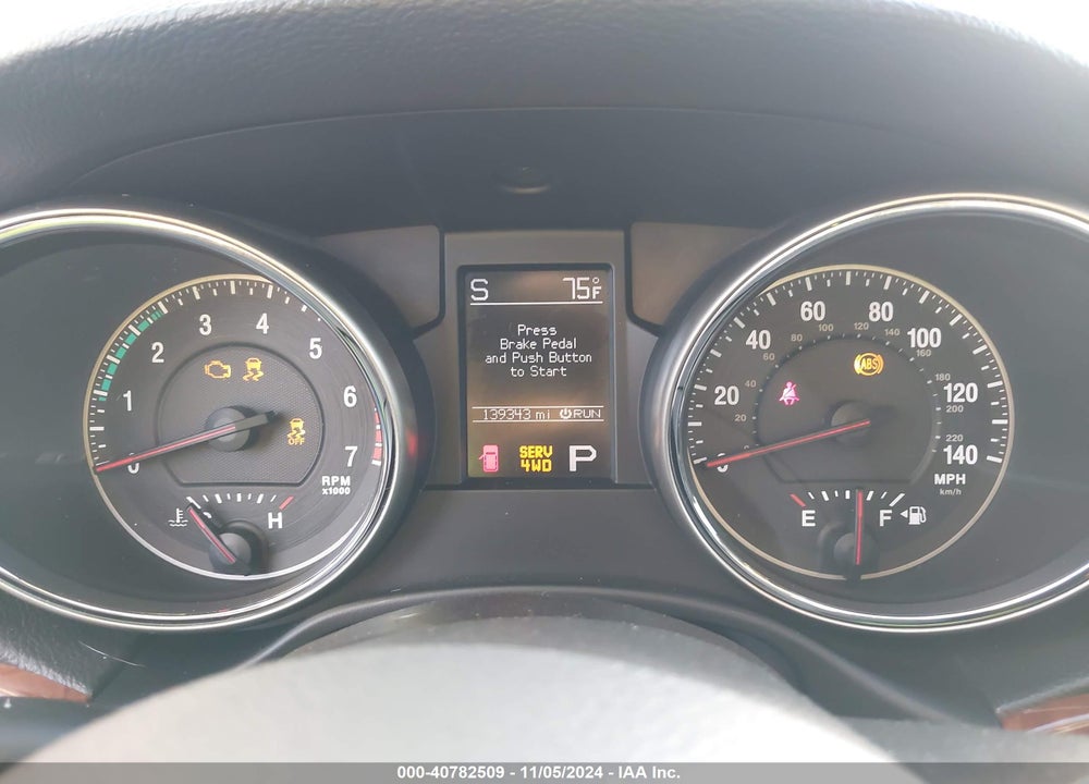 2011 JEEP GRAND CHEROKEE LIMITED VIN: 1J4RR5GT9BC745562