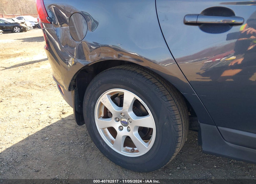 2010 VOLVO XC60 3.2 VIN: YV4960DZ6A2063346