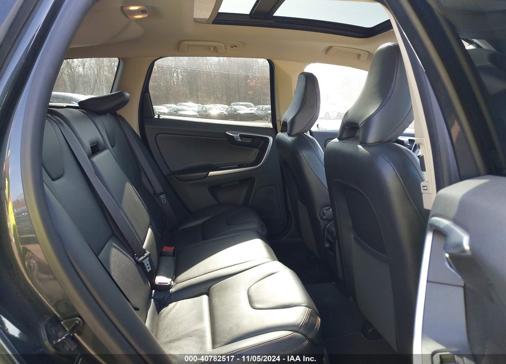 2010 VOLVO XC60 3.2 VIN: YV4960DZ6A2063346