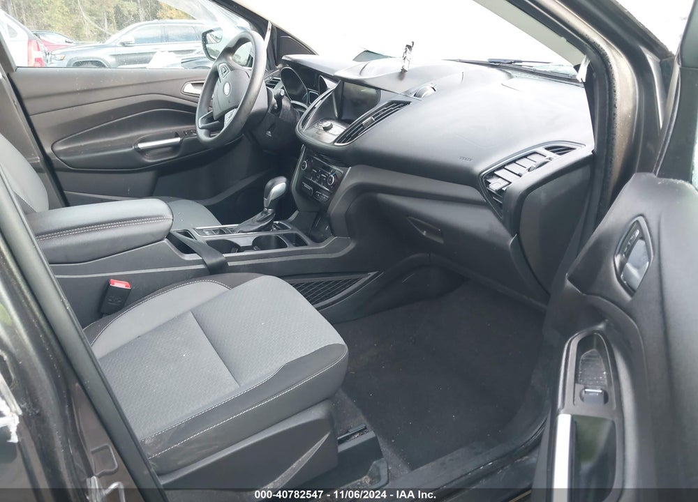 2019 FORD ESCAPE SE VIN: 1FMCU0GD6KUA10601