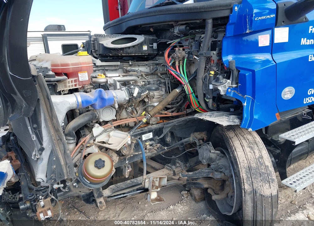2020 FREIGHTLINER NEW CASCADIA 126 VIN: 3AKJHLDR4LSMD2335