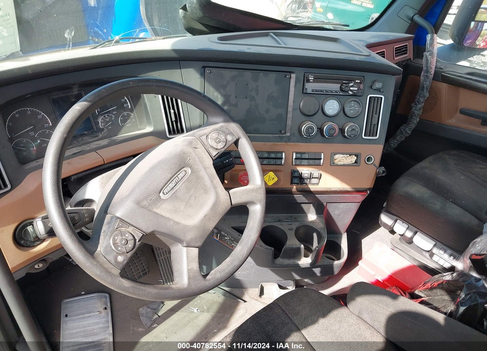 2020 FREIGHTLINER NEW CASCADIA 126 VIN: 3AKJHLDR4LSMD2335