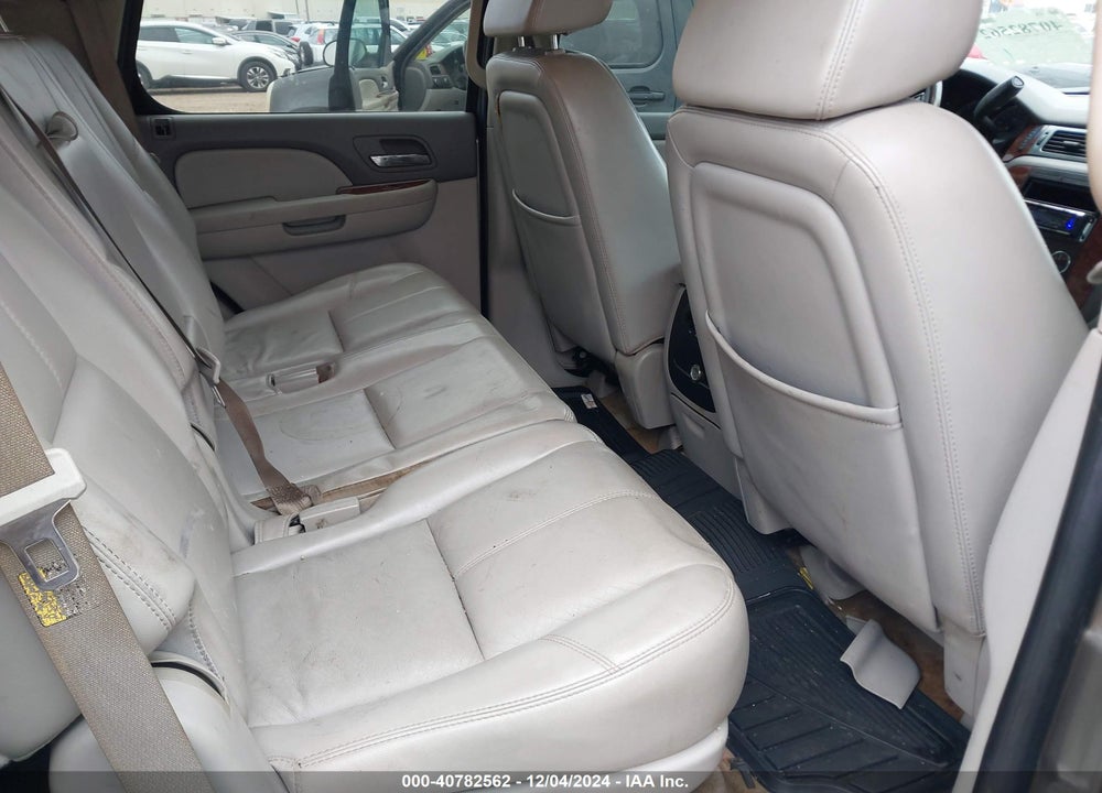 2007 CHEVROLET TAHOE LT VIN: 1GNFK13057R249185