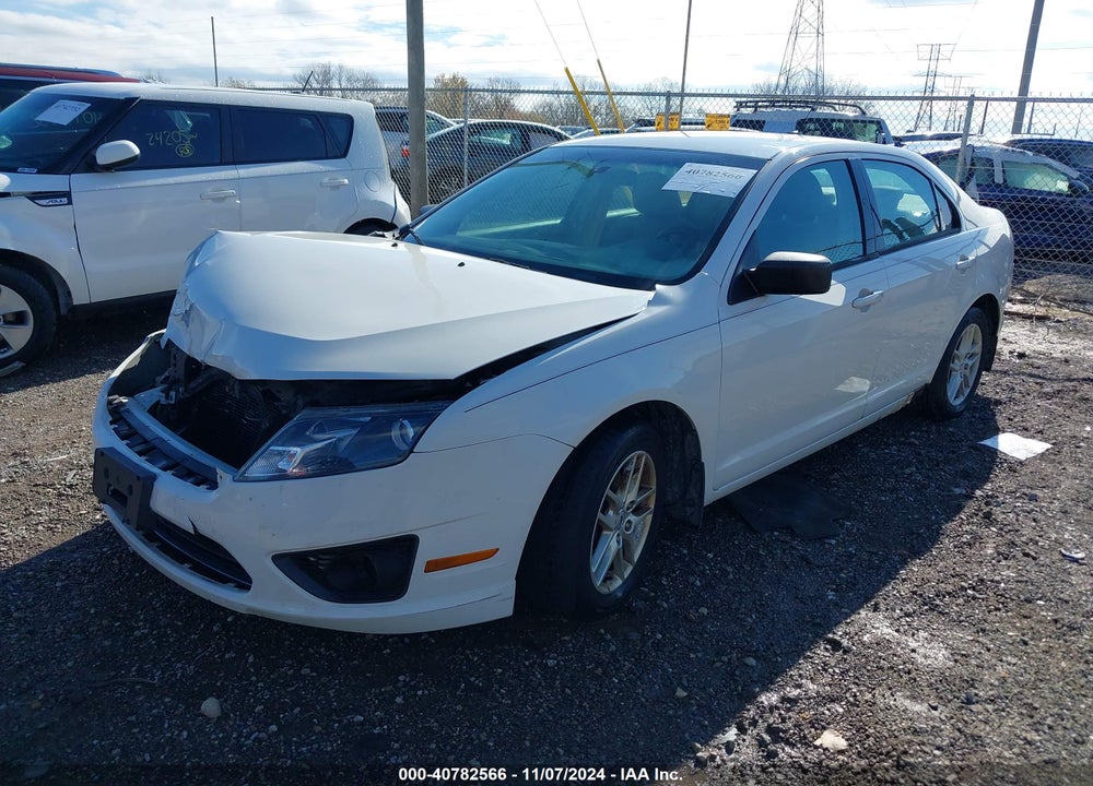 2010 FORD FUSION S VIN: 3FAHP0GA9AR176128