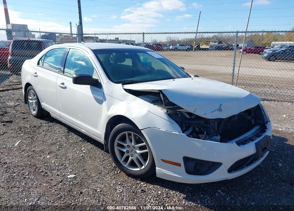 2010 FORD FUSION S VIN: 3FAHP0GA9AR176128