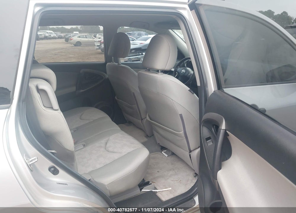 2011 TOYOTA RAV4 VIN: 2T3ZF4DV4BW064110
